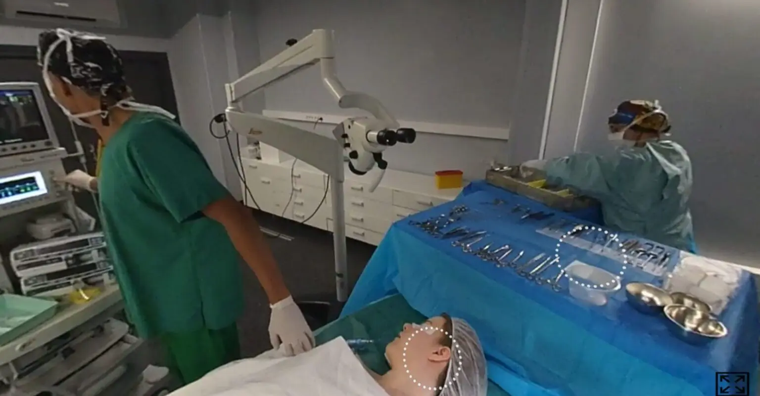Photo_ressource_immersive soignats et patients utilisant des ressources immersives
